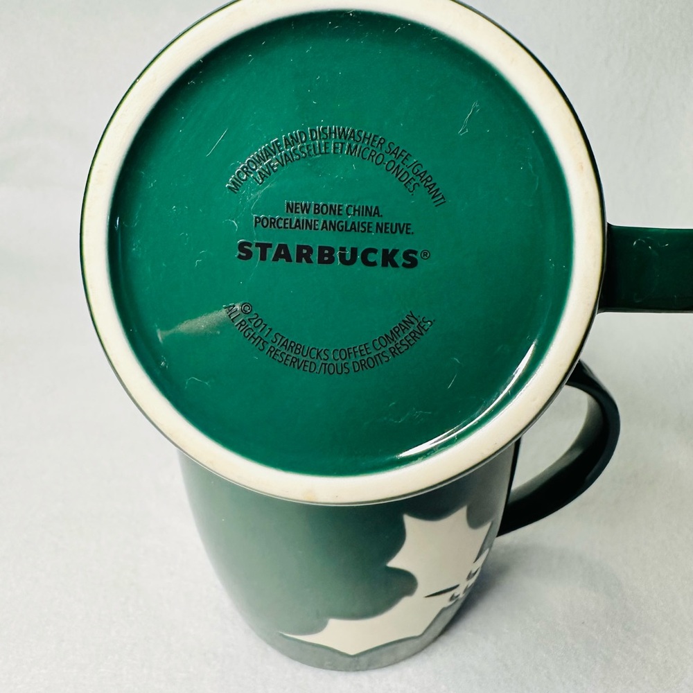 Starbucks Holiday 2011 mugs. Discontinued Rare Set of 2 - Picture 5 of 5